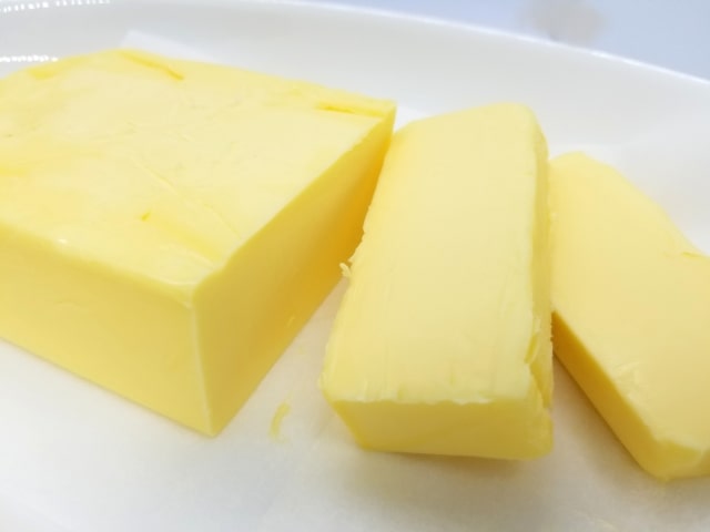 バター